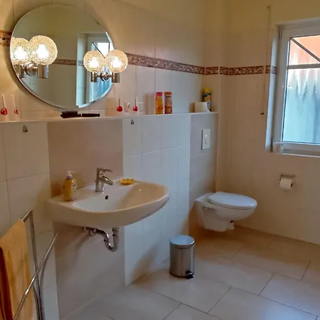 Appartamento Haus Am Kiessee - Mediterranes Flair Mit Seeblick By Interhome